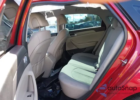 2017 Hyundai Sonata из США, поврежденный, VIN 5NPE24AF5HH579561